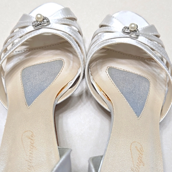 Michaelangelo sz 8.5 white heels - Picture 5 of 13